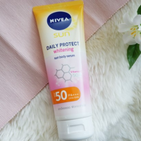 ราคา NIVEA Sun Super Protect Daily White Essence Serum SPF 50 PA 180 ml (12891685117)