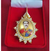 ราคา เข็มกลัดในหลวง รัชกาลที่ 5 เข็มที่ระลึก พระบรมฉายาลักษณ์ ร 5 เข็มกลัดล้อมเพชร พร้อมกล่อง (20703304430)