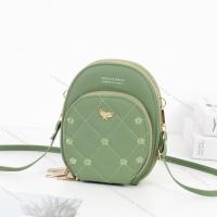 ราคา กระเป๋าสะพายข้าง Forever Young ทรงตั้ง 3 ช่องซิป หน้าปักหัวใจแต่งอะไหล่ผีเสื้อ 5584 (15538888173)