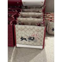 ราคา แท้100 COACH DEMPSEY TOTE 22 IN COLORBLOCK SIGNATURE CANVAS WITH DISCO PATCHES 8 5นิ้ว (17945123898)