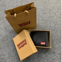 ราคา LEVIS PU กระเป๋าตังค์หนัง เท่ๆสีดำ สำหรับผู้ชาย (19627018008)