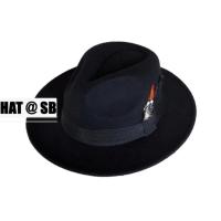 ราคา พร้อมส่ง ส่งฟรี หมวกปานามา หมวก หมวกฟีโดร่า ติดขนนกสีส้ม ขนาดปีก 6 5cm Feather Panama hat size 6 5cm (112883603)