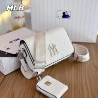 ราคา MLB ของแท้ กระเป๋าผู้หญิงแฟชั่น NY Cross body กระเป๋ากล้อง Square bag เข้ากันได้ดี กระเป๋าสตางค์ (20591295953)