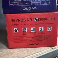 ราคา รอกสปินนิ่งไดว่าสีแดง Daiwa Revros RR LT 2000 XH 2500 XH 3000 CXH 4000 CXH (20471872849)