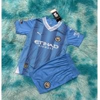 ราคา ชุดกีฬาฟุตบอลเด็กทีม แมนซิตี้ ชุดสโมสรเด็กเสื้อพร้อมกางเกงเด็ก 2 ปีถึง 12 ปี (18456516466)