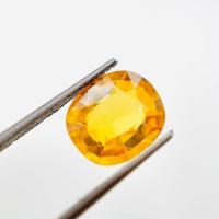 ราคา พร้อมส่ง พลอยบุษราคัม Yellow Sapphire 3 87 กะรัต ทรงไข่ สีเหลืองทอง สะอาด VS พลอยจันทร์ G138 (20569216059)