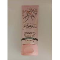 ราคา ครีมน้ำหอม BATH BODY WORKS 226 g ครีมบำรุงผิว (18706999465)