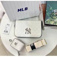 ราคา นาทีทอง กระเป๋าสะพายข้าง ทรงกล่อง สปอร์ตเท่ๆ (20874262658)