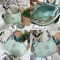 ราคา กระเป๋าถือ รุ่นตามหา lyn amour คลอใหม่ล่าสุด มีใช้ก่อนใคร (20657741470)