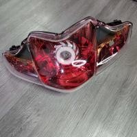 ราคา จานฉาย โคมไฟหน้า เบ้าสีแดง ไฟโปรเจคเตอร์ wave110i 2009 2018 (18905955697)