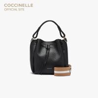 ราคา COCCINELLE กระเป๋าสะพายผู้หญิง รุ่น ECLYPS สี NOIR (21008071568)