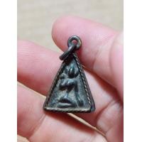 ราคา เครื่องรางพระเหรียญนางกวักเก่าๆๆ (19876942596)