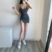 ราคา IEF ชุดเดรสผู้หญิงใหม่ยุโรปกระโปรงสั้นชุดเดรสสายเดี่ยวเว้าหลังกระโปรงช่วงสะโพกเพรียวบางเอว เดรสแซ่บๆ 2024 (18180826574)