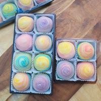 ราคา ขนมเปี๊ยะกุหลาบ สายรุ้ง ไส้ถั่วทองไข่เค็ม อบควันเทียน เปี๊ยะไข่เค็ม สูตรแป้งนุ่ม ไม่ใส่สารกันบูด (11795625407)