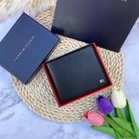 ราคา TOMMY HILFIGER Short Wallet กระเป๋าสตางค์ กระเป๋าเงิน กระเป๋าตัง ผู้ชาย ของแท้ 100 (10210047407)