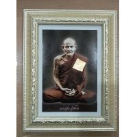 ราคา รูปสี รูปหลวงปู่มั่น ภูริทัตโต พร้อมกรอบสีมุก ขนาด 5 7นิ้ว (20689525978)