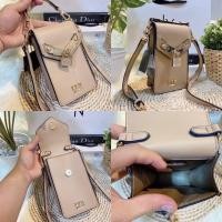 ราคา LYN กระเป๋าใส่โทรศัพท์ รุ่น Lockie Mini Crossbody (14147524092)