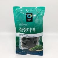 ราคา สาหร่ายวากาเมะ วากาเมะแห้ง 100g DRIED SEAWEED สาหร่ายเกาหลี ซุปสาหร่าย ซุปมิโซะ WAKAME 미역 สาหร่ายอบแห้ง (20860407839)