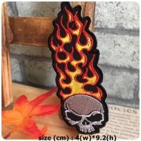 ราคา ไฟ กะโหลก มอเตอร์ไซด์ ตัวรีดติดเสื้อ อาร์มรีด อาร์มปัก ตกแต่งเสื้อผ้า หมวก กระเป๋า แจ๊คเก็ตยีนส์ Dark Embroidered Iron on Patch (10493437907)