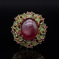 ราคา แหวนพลอยทับทิม Natural Ruby ล้อมด้วยพลอย มรกต Emerald พลอยโรโดไลท์ Rhodolite และพลอยไพลิน Blue sapphire ตัวเรือนเงินแท้ 92 5 ชุบทองคำ (21080971253)