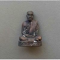 ราคา พระรูปหล่อหลวงพ่ออุตตมะ วัดวังก์วิเวการาม จ กาญจนบุรี ปี 2533 สภาพสวยพร้อมกล่องเดิมค่ะ (17329669193)