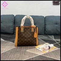 ราคา Hot กระเป๋าหลุยส์ 11 นิ้วงานสวยเป้ะใส่ของได้เยอะ พร้อมส่ง1 3วัน หลุยส์ทรงช๊อปปิ้ง งานสวยหนังดีเกรดพรีเมียมอุปกรณ์มีถุงผ้า การ์ด (16757733645)