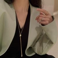 ราคา Celineสไตล์สร้อยคอ ละเอียดอ่อน ไม่จางหายเกาหลีอารมณ์โจ๊กสร้อยคอสำหรับผู้หญิงThe door pendant long gold tassel necklace womens luxury sense niche design light luxury high end sweatshirt chain collarbon