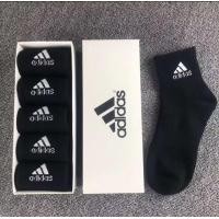 ราคา 5คู่1กล่อง ADIDASถุงเท้าข้อกลาง ถุงเท้านักเรียนกันลื่น ถุงเท้าใส่วิ่ง ใส่ออกกำลังกาย ฟุตบอล ผ้าดีไม่บาง ใส่สบาย ใส่ได้ทั้งชายและหญิง (20816834826)