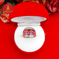 ราคา แหวนทองฝังพลอยล้อมเพชร เสริมบารมี ใส่ในชีวิตประจำวันได้ งานสวย ชุบทอง แหวนพลอย ทำจากทองเหลือง พร้อมส่ง (19762114444)