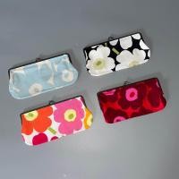 ราคา พร้อมส่ง Marimekko kukkaro purse size M ของแท้100 (19823840913)