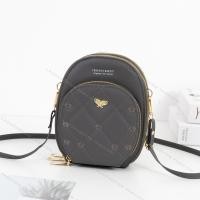 ราคา กระเป๋าสะพายข้าง Forever Young ทรงตั้ง 3 ช่องซิป หน้าปักหัวใจแต่งอะไหล่ผีเสื้อ 5584 (15538888176)