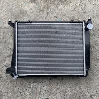 ราคา หม้อน้ำ รถตู้ โตโยต้า หัวจรวด รุ่นเก่า ดีเซล LH112 184 HIACE Toyota Hiace Diesel car radiator 001240 (15381140009)
