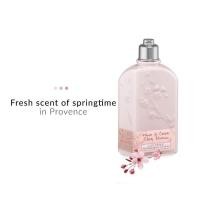 ราคา LOccitane Cherry Blossom Shimmering Lotion shower gel 250mlหอมกลิ่นของดอกไม้นานาพรรณ เผยผิวเนียนนุ่มน่าสัมผัส (14277327953)
