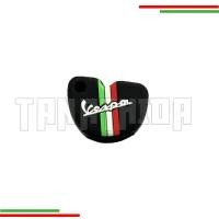ราคา ยางซิลิโคนลายใหม่สุดเก๋หุ้มกุญแจเวสป้า New Vespa ปลอกกุญแจเวสป้า (12348429504)