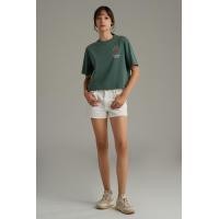 ราคา Mc jeans เสื้อยืดผู้หญิง ทรงครอปโอเวอร์ไซส์ คอกลม สีเขียวอมเทา MTTZ681 (20888740741)