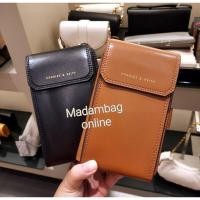 ราคา Charles Keith Front Flap Wallet กระเป๋าสะพายข้าง ที่ใส่โทรศัพท์ (16327322719)