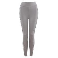 ราคา MINIMAL CAPRI LEGGING กางเกงเลคกิ้งขายาว (6368174579)