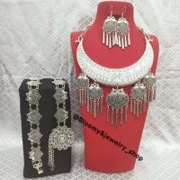 ราคา เครื่องประดับตกแต่งชุดพื้นเมืองล้านนาต่างๆ แบบเซ็ต สีรมดำ สินค้าพร้อมจัดส่งจากประเทศไทย (20582157131)