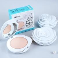 ราคา ส่งฟรี Mistine Boss white flowers moisture aqua silky powder 10g มิสทิน บอส ไวท์ แป้งพัฟ แป้งกันแดด รองพื้น แป้งตลับ มิสทีน (20725376691)