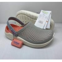 ราคา รองเท้าแตะ crocs ของผู้หญิงใส่ นิ่มเบาสบายเท้า สำหรับลูกค้าใส่เยอะใส่ทั้งวันไม่กัค เท้า มีลายสีลายไซศ์ให้เลือกตามสีทุกใจ (10455709762)