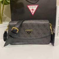 ราคา กระเป๋าสะพายข้าง Guess คอลใหม่ 2 สายหนัง (16604928582)