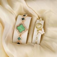 ราคา Kegllect นาฬิกาควอตซ์หยกโคลเวอร์ของผู้หญิงพร้อมสร้อยข้อมือผีเสื้อชุดหรูหราผู้หญิงฝรั่งเศส (21100607246)