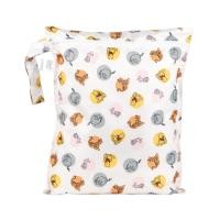 ราคา Bumkins กระเป๋าใส่ผ้าเปียก Collection Disney Sanrio ลิขสิทธฺ์แท้เจ้าเดียวในไทย รุ่น Wet Bag สินค้าลิขสิทธิ์แท้ 100 จาก Bumkins Thailand (14116689390)