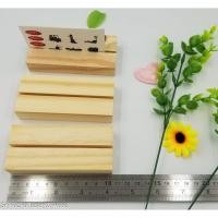 ราคา ที่เสียบนามบัตร ป้าย รูปภาพ แผ่นอคิลิค เสียบกระจก ไม้สนจริง ฐานไม้สําหรับวางการ์ด (18334053913)