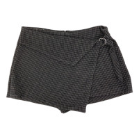 ราคา Zara กระโปรงกางเกงสีดำ ลายจุดขาว Used Like New Preloved (20628983523)