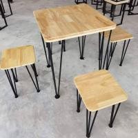 ราคา ชุดโต๊ะอาหาร 4 ที่นั่ง ชุดโต๊ะเก้าอี้ขาเหล็ก ท็อปไม้ สไตล์ Loft (3612274675)