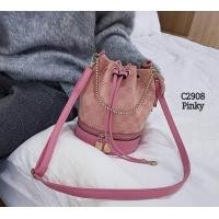 ราคา กระเป๋าทรงขนมจีบ gucci C2908 งานนำเข้าสวยมาก สวยทั้ง 2 สี งานทรงขนมจีบ โซ่คล้องแขนแบบสวยเก๋ (20192643559)