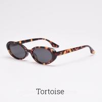 ราคา Seenspecs Baguette แว่นกันแดดแฟชั่น พร้อมส่ง (19542791605)