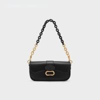 ราคา CHARLES and KEITH CK2 20671432 กระเป๋าสะพายทรงสี่เหลี่ยมเล็กหรูหรา (16536336237)