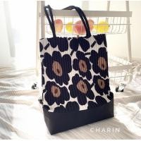 ราคา Charin brand กระเป๋าผ้าพลีท ลาย ดอกไม้ (17347885256)